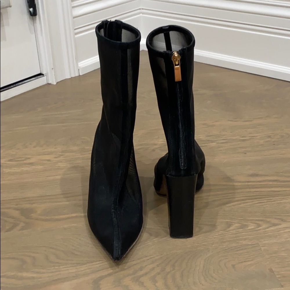 Mesh Booties - Picture 3 of 7